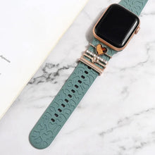 Laden Sie das Bild in den Galerie-Viewer, Apple Watch Band mit Metallbesatz