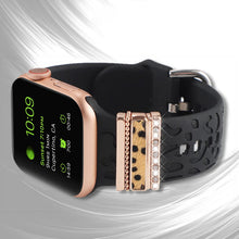 Laden Sie das Bild in den Galerie-Viewer, Apple Watch Band mit Metallbesatz