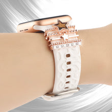 Laden Sie das Bild in den Galerie-Viewer, Apple Watch Band mit Metallbesatz